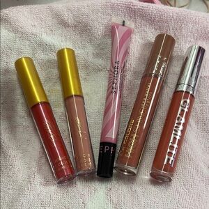 Bundle of glosses